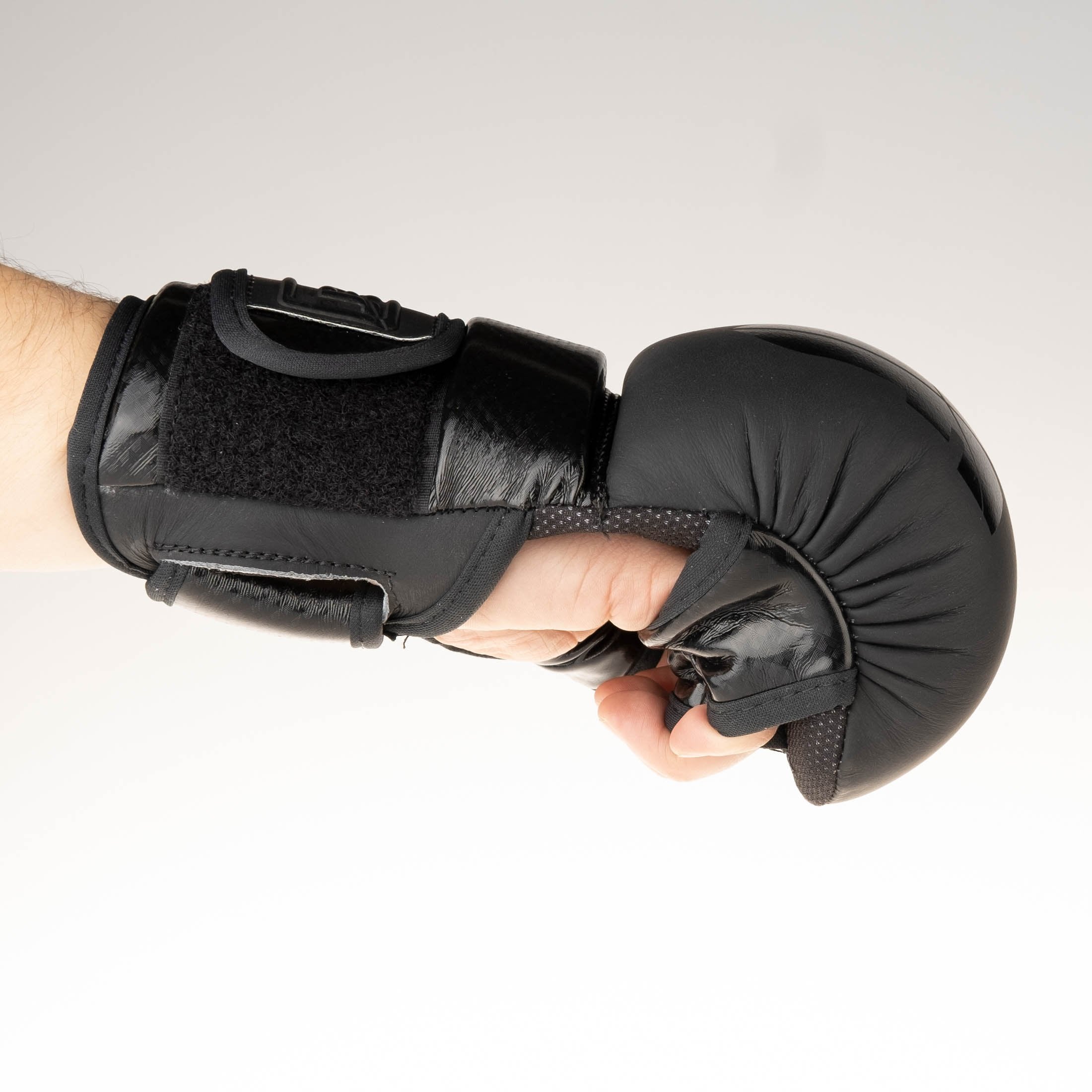 MMA Handschuhe Fighter Training - schwarz