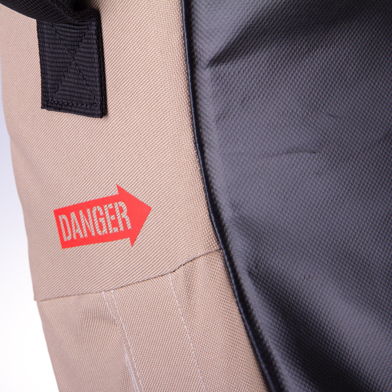 Fighter Kicking Shield - MULTI GRIP - TAKTISCHE SERIE - Wüste