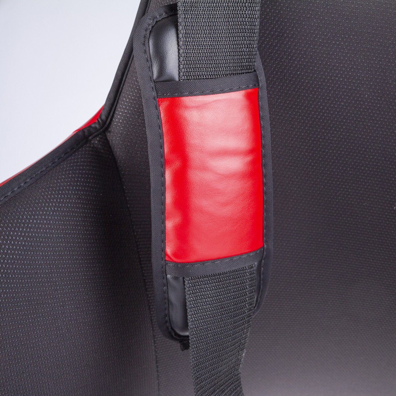 Fighter Belly Pad Target - schwarz/rot