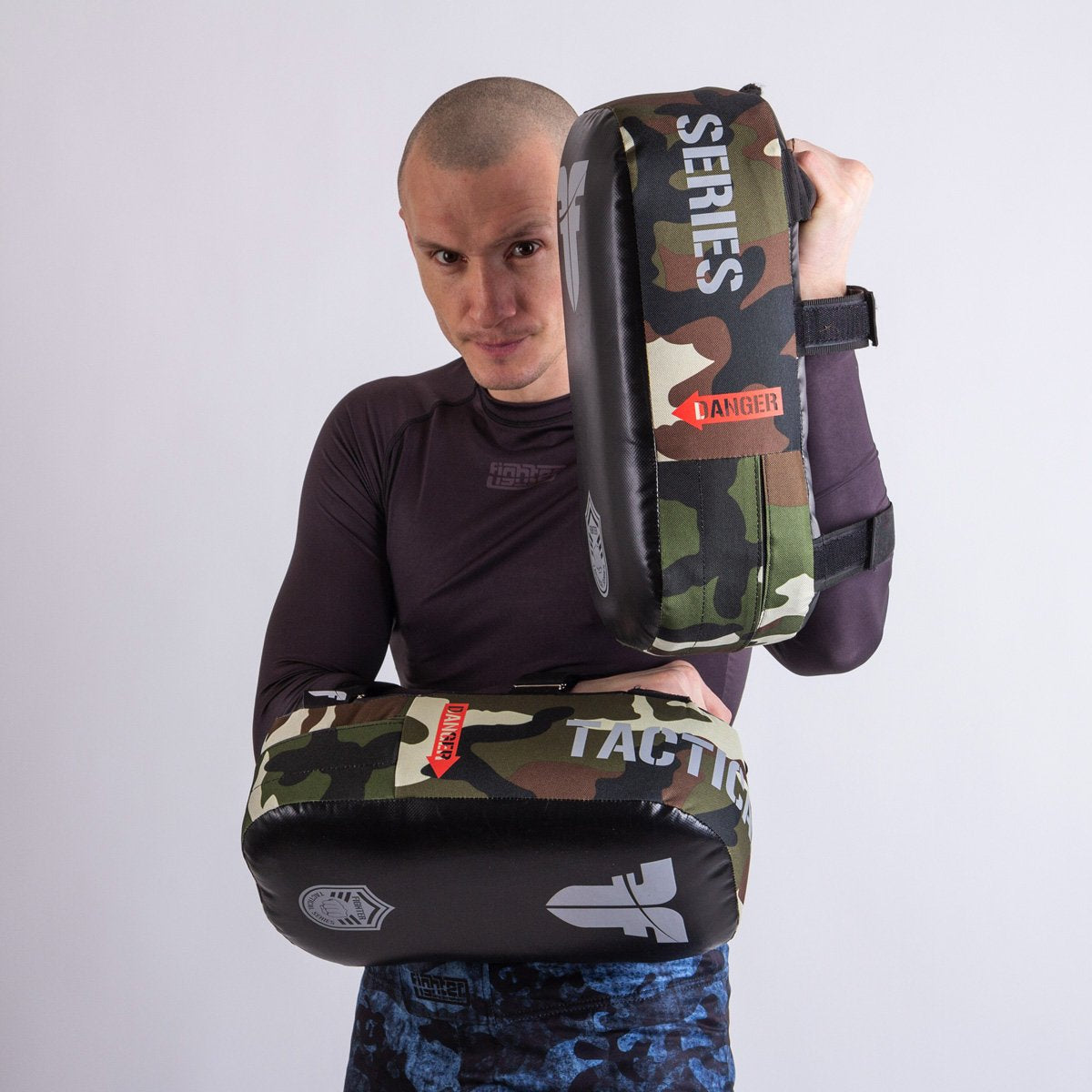 Fighter Thai Kick Pad MAXI - TAKTISCHE SERIE - Wüste